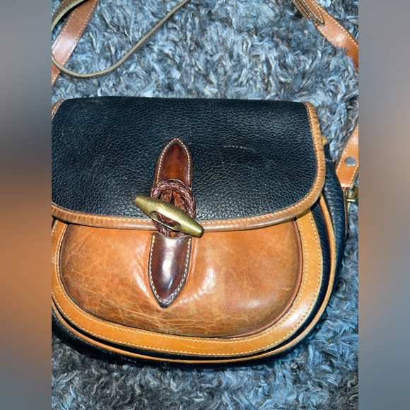 80s Black Vintage Dooney & Bourke Toggle Leather Purse - Picture 2 of 9